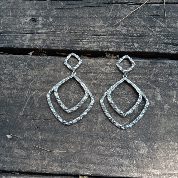 Big 💎🖤 Rhinestone🕸 Earrings - Picture 4 of 5